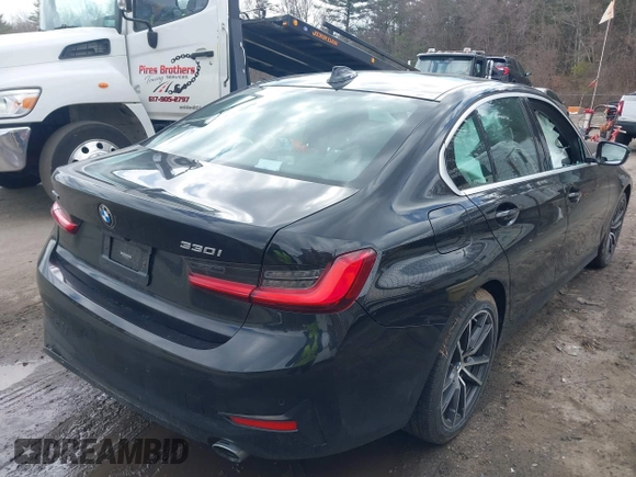 2021 BMW 3 Series 330i xDrive with VIN 3MW5R7J03M8C09356, listed as a IAAI auction lot 41804038 with 86,239 mi miles and . Bid and sale history available at DreamBid. Image 4.