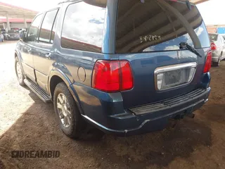 2003 Lincoln Navigator Luxury z VIN 5LMFU28R63LJ29742, wystawiony jako IAAI lot #42043327 z przebiegiem 183 542 mil mil oraz . Historia ofert i sprzedaży dostępna na DreamBid. Obrazek 3.