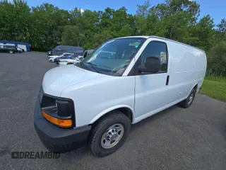 2010 Chevrolet Express Cargo with VIN 1GCZGFBA2A1125850, listed as a IAAI auction lot 42624644 with 153,437 mi miles and . Bid and sale history available at DreamBid. Image 28.