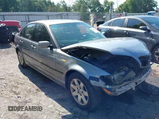 2005 BMW 3 Series 325i with VIN WBAEV33455KW16647, listed as a IAAI auction lot 42212179 with 109,853 mi miles and . Bid and sale history available at DreamBid. Image 1.