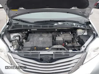 2011 Toyota Sienna XLE AAS with VIN 5TDYK3DC5BS150527, listed as a IAAI auction lot 41143189 with 147,551 mi miles and . Bid and sale history available at DreamBid. Image 10.