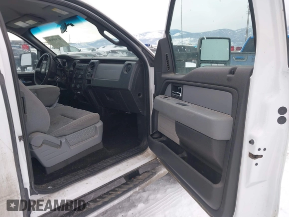2013 Ford F-150 XL with VIN 1FTFX1EF5DFB37527, listed as a IAAI auction lot 41500050 with 231,877 mi miles and . Bid and sale history available at DreamBid. Image 5.