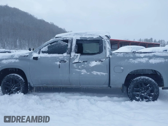 2023 Chevrolet Silverado 1500 LT Trail Boss with VIN 3GCUDFED4PG302112, listed as a IAAI auction lot 41241051 with 30,908 mi miles and . Bid and sale history available at DreamBid. Image 14.
