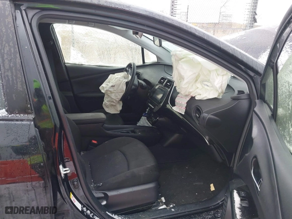 2019 Toyota Prius L Eco with VIN JTDKARFU9K3072837, listed as a IAAI auction lot 41303858 with 0 mi miles. Bid and sale history available at carsss.com. Image 5.