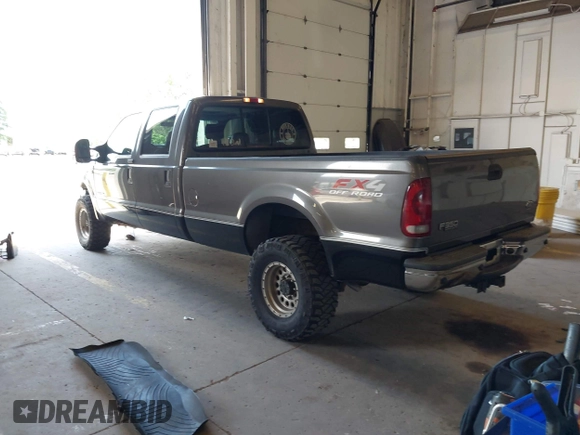 2004 Ford F-350 XL with VIN 1FTSW31P94EB28766, listed as a IAAI auction lot 42207182 with 194,932 mi miles and . Bid and sale history available at DreamBid. Image 3.