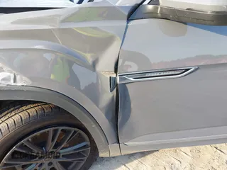 2020 Volkswagen Atlas SEL R-Line with VIN 1V2RE2CA6LC217059, listed as a IAAI auction lot 42440414 with 100,826 mi miles and . Bid and sale history available at DreamBid. Image 20.