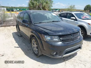2018 Dodge Journey GT z VIN 3C4PDCEG9JT379885, wystawiony jako IAAI lot #42021907 z przebiegiem 137 359 mil mil oraz . Historia ofert i sprzedaży dostępna na DreamBid. Obrazek 1.