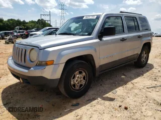 2014 Jeep Patriot Sport with VIN 1C4NJPBB4ED894188, listed as a Copart auction lot 58297295 with 192,244 mi miles and Salvage title. Bid and sale history available at DreamBid. Image 1.