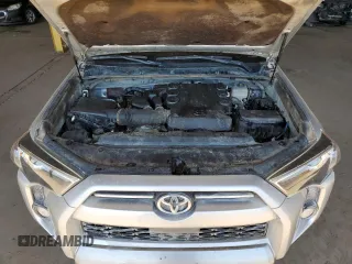 2022 Toyota 4Runner TRD Off Road Premium with VIN JTERU5JR5N6022517, listed as a Copart auction lot 55607515 with 104,285 mi miles and Non Repairable. Bid and sale history available at DreamBid. Image 11.