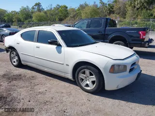 2006 Dodge Charger with VIN 2B3KA43G76H516139, listed as a IAAI auction lot 41875647 with 150,223 mi miles. Bid and sale history available at carsss.com. Image 1.