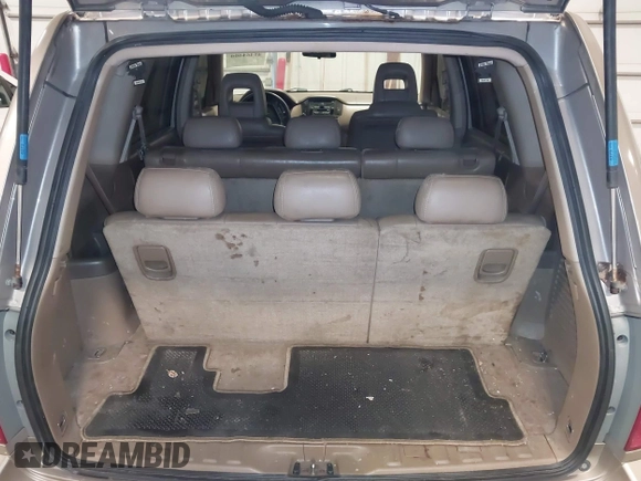 2005 Honda Pilot EX-L with VIN 5FNYF18535B019187, listed as a IAAI auction lot 41461600 with 277,985 mi miles. Bid and sale history available at carsss.com. Image 18.