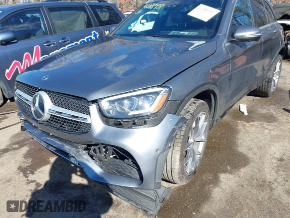 2020 Mercedes-Benz GLC with VIN WDC0G8EB3LF695087, listed as a IAAI auction lot 41588957 with 53,355 mi miles. Bid and sale history available at carsss.com. Image 6.