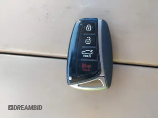 2015 Hyundai Genesis 3.8L z VIN KMHGN4JE4FU071605, wystawiony jako IAAI lot #42051797 z przebiegiem 155 814 mil mil oraz . Historia ofert i sprzedaży dostępna na DreamBid. Obrazek 11.