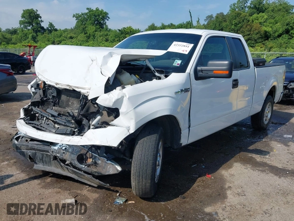 2014 Ford F-150 XL with VIN 1FTEX1CM8EFD04090, listed as a IAAI auction lot 42322851 with Not provided miles and . Bid and sale history available at DreamBid. Image 17.