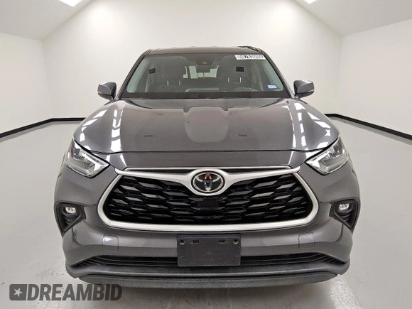 2020 Toyota Highlander LE with VIN 5TDZZRAH1LS019728, listed as a Copart auction lot 58763605 with 111,077 mi miles and Clean title. Bid and sale history available at DreamBid. Image 5.