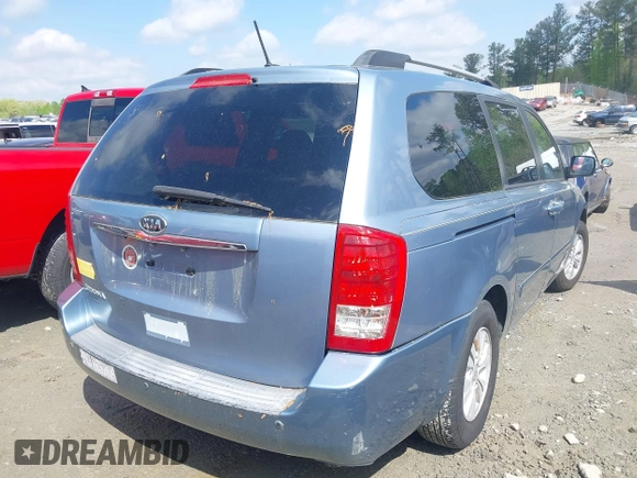 2011 Kia Sedona LX with VIN KNDMG4C7XB6394183, listed as a IAAI auction lot 41988292 with 246,557 mi miles. Bid and sale history available at carsss.com. Image 4.