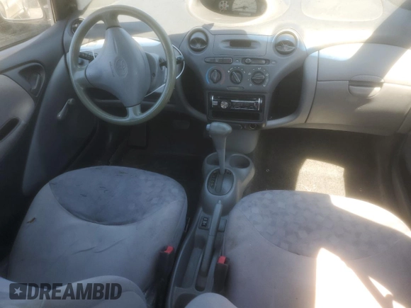 2001 Toyota ECHO z VIN JTDBT123210146222, wystawiony jako Copart lot #69037214 z przebiegiem 235 532 mil mil oraz Szkoda całkowita • Salvage title. Historia ofert i sprzedaży dostępna na DreamBid. Obrazek 8.