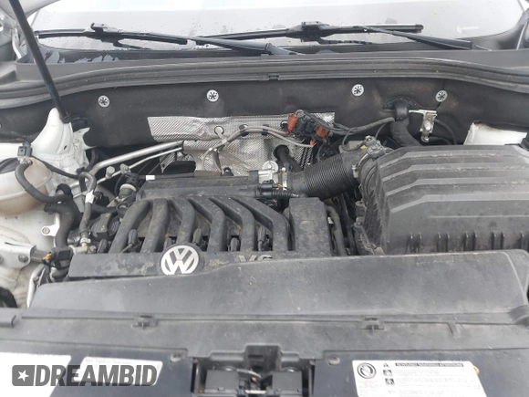 2018 Volkswagen Atlas Launch Edition with VIN 1V2BR2CA2JC512016, listed as a IAAI auction lot 42252569 with 130,628 mi miles and . Bid and sale history available at DreamBid. Image 10.