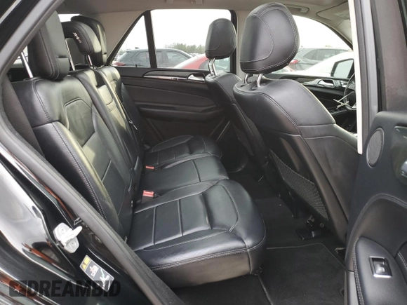 2016 Mercedes-Benz GLE 550e z VIN 4JGDA6DB6GA730833, wystawiony jako Copart lot #39977654 z przebiegiem 69 233 mil mil oraz . Historia ofert i sprzedaży dostępna na DreamBid. Obrazek 11.