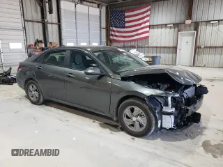 2024 Hyundai Elantra SE z VIN KMHLL4DGXRU851159, wystawiony jako Copart lot #47502985 z przebiegiem 8 489 mil mil oraz Szkoda całkowita • Salvage title. Historia ofert i sprzedaży dostępna na DreamBid. Obrazek 4.