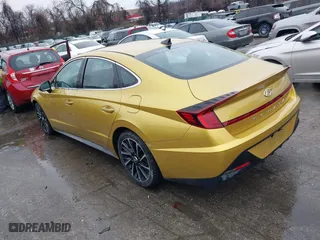 2020 Hyundai Sonata SEL Plus with VIN 5NPEJ4J27LH015645, listed as a IAAI auction lot 41516654 with 84,726 mi miles. Bid and sale history available at carsss.com. Image 3.
