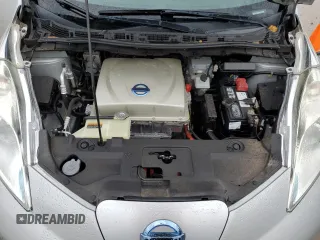 2015 Nissan LEAF SV with VIN 1N4AZ0CP7FC311103, listed as a Copart auction lot 73679083 with 37,685 mi miles. Bid and sale history available at carsss.com. Image 12.