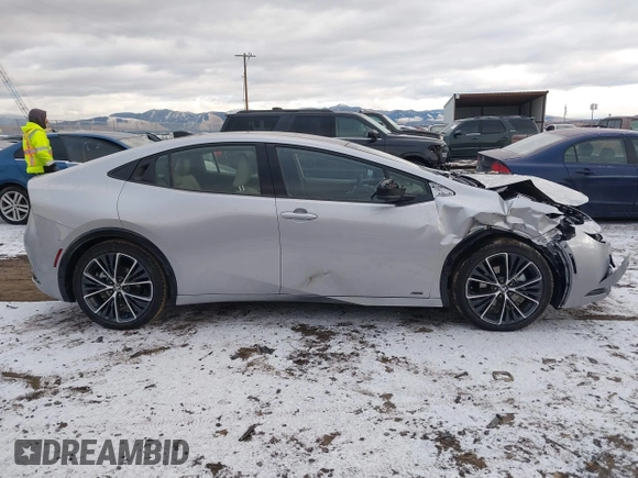 2024 Toyota Prius LE with VIN JTDADABU7R3020465, listed as a IAAI auction lot 41040774 with 9,278 mi miles. Bid and sale history available at carsss.com. Image 14.