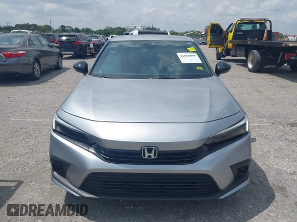 2024 Honda Civic Sport z VIN 2HGFE2F5XRH505368, wystawiony jako IAAI lot #41868095 z przebiegiem 18 983 mil mil oraz . Historia ofert i sprzedaży dostępna na DreamBid. Obrazek 12.