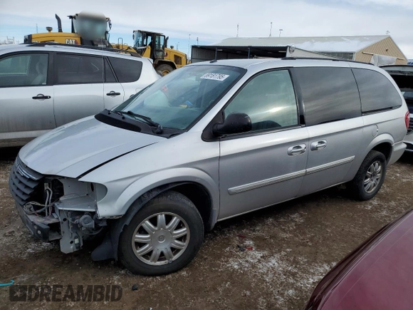 2007 Chrysler Town & Country Touring with VIN 2A4GP54L67R242653, listed as a Copart auction lot 89181795 with 176,342 mi miles and Salvage Title. Bid and sale history available at DreamBid. Image 1.