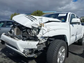 2015 Toyota Tacoma PreRunner с VIN 3TMJU4GN8FM184580, выставлен на аукционе IAAI как лот 41409861 с пробегом 185 176 миль миль и . История ставок и продаж доступна на DreamBid. Изображение 6.