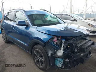 2023 Kia Niro EX with VIN KNDCR3LEXP5101684, listed as a IAAI auction lot 41893043 with 12,561 mi miles. Bid and sale history available at carsss.com. Image 1.