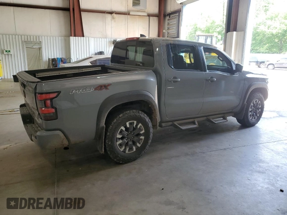 2023 Nissan Frontier Pro-4X z VIN 1N6ED1EK6PN624132, wystawiony jako Copart lot #53797395 z przebiegiem 55 344 mil mil oraz Szkoda całkowita • Salvage title. Historia ofert i sprzedaży dostępna na DreamBid. Obrazek 3.