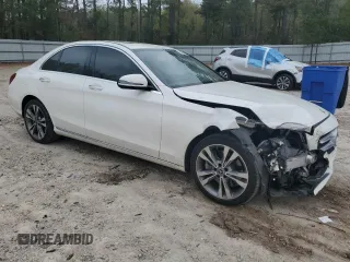 2019 Mercedes-Benz C 300 with VIN 55SWF8DB4KU294587, listed as a Copart auction lot 50588995 with 72,578 mi miles and Salvage title. Bid and sale history available at DreamBid. Image 4.