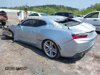 2018 Chevrolet Camaro 1LT z VIN 1G1FB1RS9J0111669, wystawiony jako IAAI lot #41898160 z przebiegiem Nie podano mil oraz . Historia ofert i sprzedaży dostępna na DreamBid. Obrazek 3.