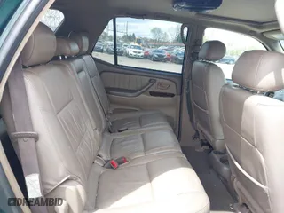 2002 Toyota Sequoia Limited with VIN 5TDBT48A32S133341, listed as a IAAI auction lot 42060875 with 257,390 mi miles. Bid and sale history available at carsss.com. Image 8.
