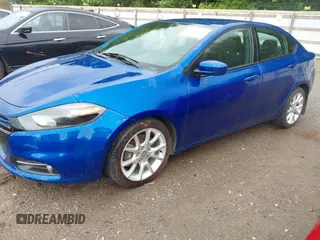 2013 Dodge Dart SXT z VIN 1C3CDFBH0DD149809, wystawiony jako IAAI lot #42402623 z przebiegiem 126 188 mil mil oraz . Historia ofert i sprzedaży dostępna na DreamBid. Obrazek 2.