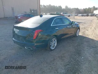 2025 Cadillac CT4 Luxury z VIN 1G6DA5RK8S0110154, wystawiony jako IAAI lot #41767412 z przebiegiem 4 026 mil mil oraz . Historia ofert i sprzedaży dostępna na DreamBid. Obrazek 4.