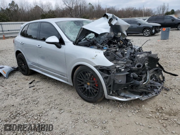 2016 Porsche Cayenne GTS с VIN WP1AD2A29GLA79535, выставлен на аукционе Copart как лот 47463275 с пробегом Не указан миль и Списание • Salvage title. История ставок и продаж доступна на DreamBid. Изображение 4.