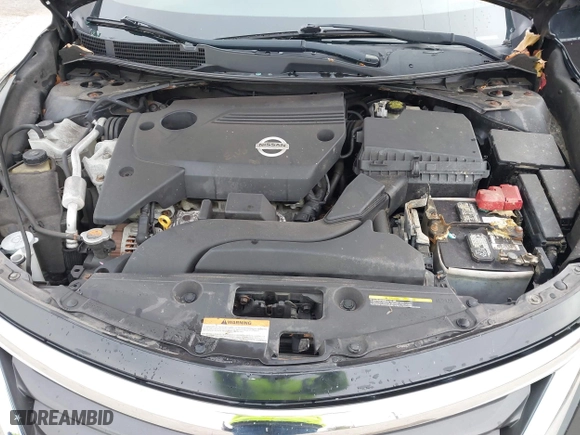 2015 Nissan Altima 2.5 with VIN 1N4AL3AP1FN390326, listed as a IAAI auction lot 41138264 with 128,020 mi miles. Bid and sale history available at carsss.com. Image 10.