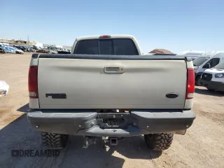 2003 Ford F-350 XL with VIN 1FTSW31F83EA58571, listed as a Copart auction lot 61340055 with 3,224,416 mi miles and Salvage title. Bid and sale history available at DreamBid. Image 6.