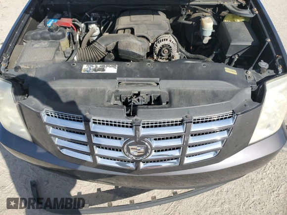 2010 Cadillac Escalade ESV Luxury z VIN 1GYUKHEF6AR184990, wystawiony jako Copart lot #87936785 z przebiegiem 165 317 mil mil oraz Szkoda całkowita • Salvage title. Historia ofert i sprzedaży dostępna na DreamBid. Obrazek 14.