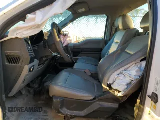 2015 Ford F-150 XL z VIN 1FTMF1C89FKD17411, wystawiony jako Copart lot #81067334 z przebiegiem Nie podano mil oraz Szkoda całkowita • Salvage title. Historia ofert i sprzedaży dostępna na DreamBid. Obrazek 7.