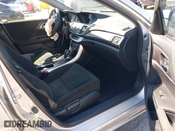 2013 Honda Accord LX z VIN 1HGCR2F38DA006341, wystawiony jako IAAI lot #42304220 z przebiegiem 173 664 mil mil oraz . Historia ofert i sprzedaży dostępna na DreamBid. Obrazek 5.