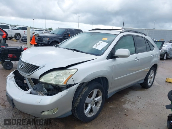 2008 Lexus RX 350 with VIN 2T2GK31U78C052640, listed as a IAAI auction lot 40298330 with 101,682 mi miles and . Bid and sale history available at DreamBid. Image 2.