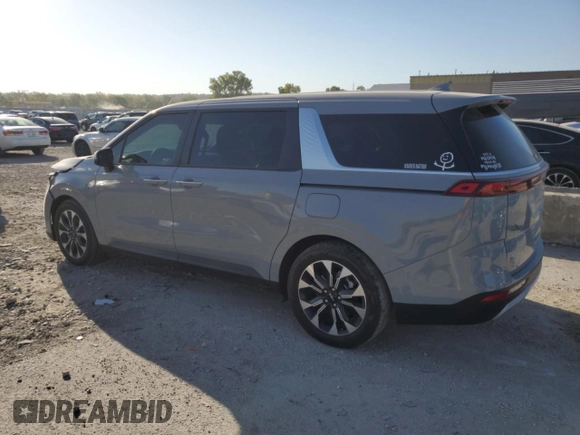 2024 Kia Carnival EX with VIN KNDNC5H37R6431082, listed as a Copart auction lot 73242024 with 3,092 mi miles and Salvage Title. Bid and sale history available at carsss.com. Image 2.