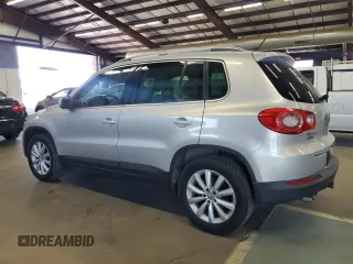 2011 Volkswagen Tiguan SE with VIN WVGBV7AX1BW519102, listed as a Copart auction lot 55094515 with 134,248 mi miles and Clean Title. Bid and sale history available at DreamBid. Image 2.