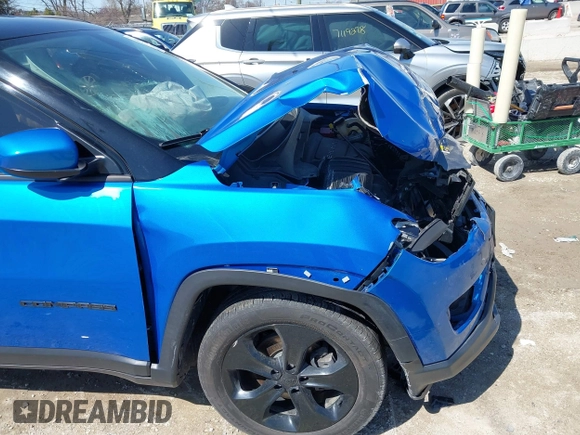 2021 Jeep Compass Altitude with VIN 3C4NJCBB0MT523322, listed as a IAAI auction lot 41989408 with 64,880 mi miles. Bid and sale history available at carsss.com. Image 18.