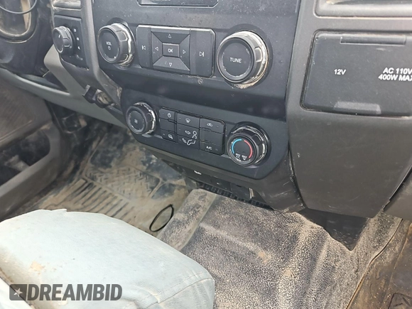 2019 Ford F-250 XL with VIN 1FT7X2B66KEG79267, listed as a IAAI auction lot 42587548 with Not provided miles and . Bid and sale history available at DreamBid. Image 25.