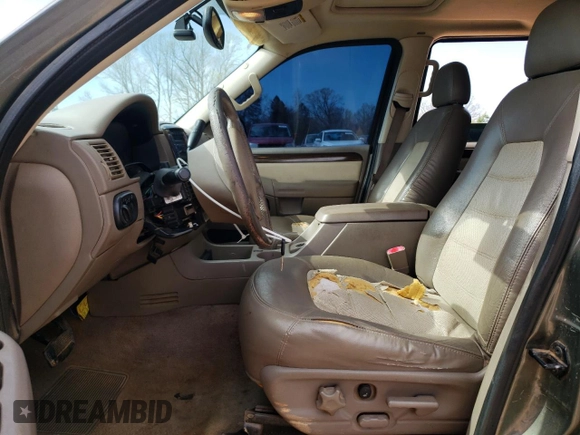 2003 Ford Explorer Eddie Bauer with VIN 1FMDU74W83UA66527, listed as a Copart auction lot 49727385 with 240,505 mi miles and Salvage title. Bid and sale history available at DreamBid. Image 7.