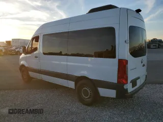 2019 Mercedes-Benz Sprinter Passenger with VIN WDZPF0CD9KP101513, listed as a Copart auction lot 82683194 with 120,274 mi miles and Clean Title. Bid and sale history available at carsss.com. Image 2.